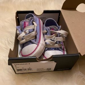 baby girl converse
